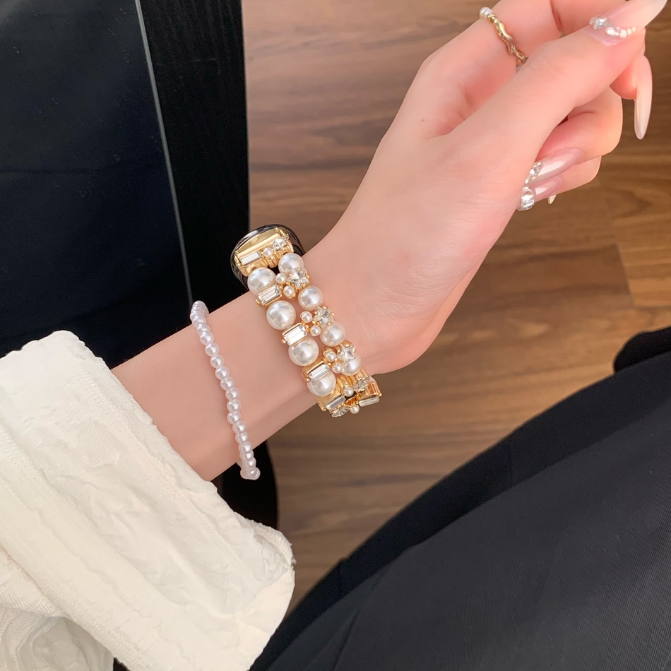 سوار مزدوج فاخر مرصع بالألماس  - مراجعة Xiaomi Luxury Watch وسعره